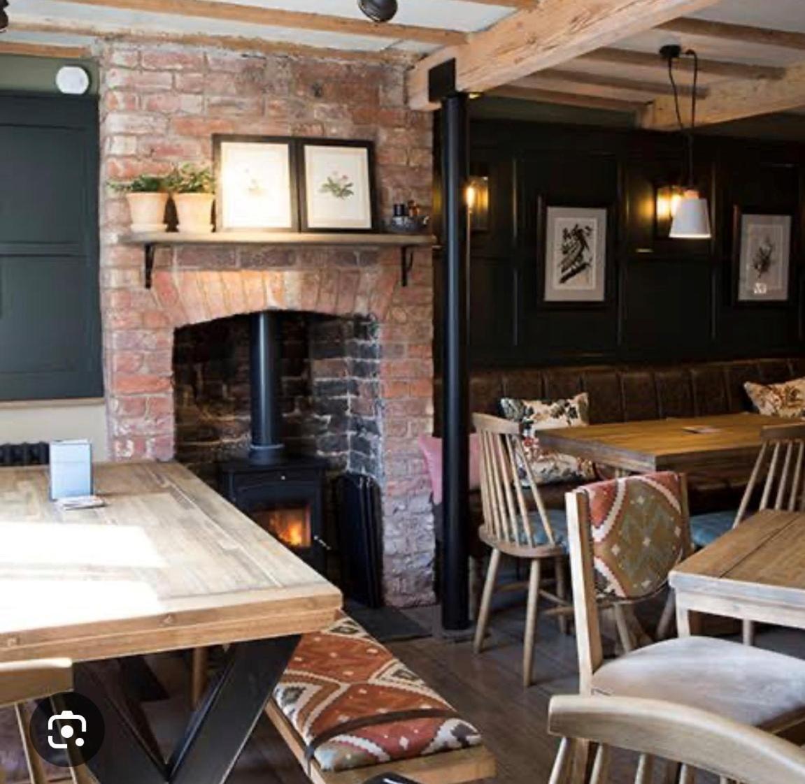 Tarporley Holiday Cottage Экстерьер фото