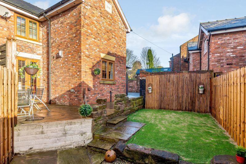 Tarporley Holiday Cottage Экстерьер фото