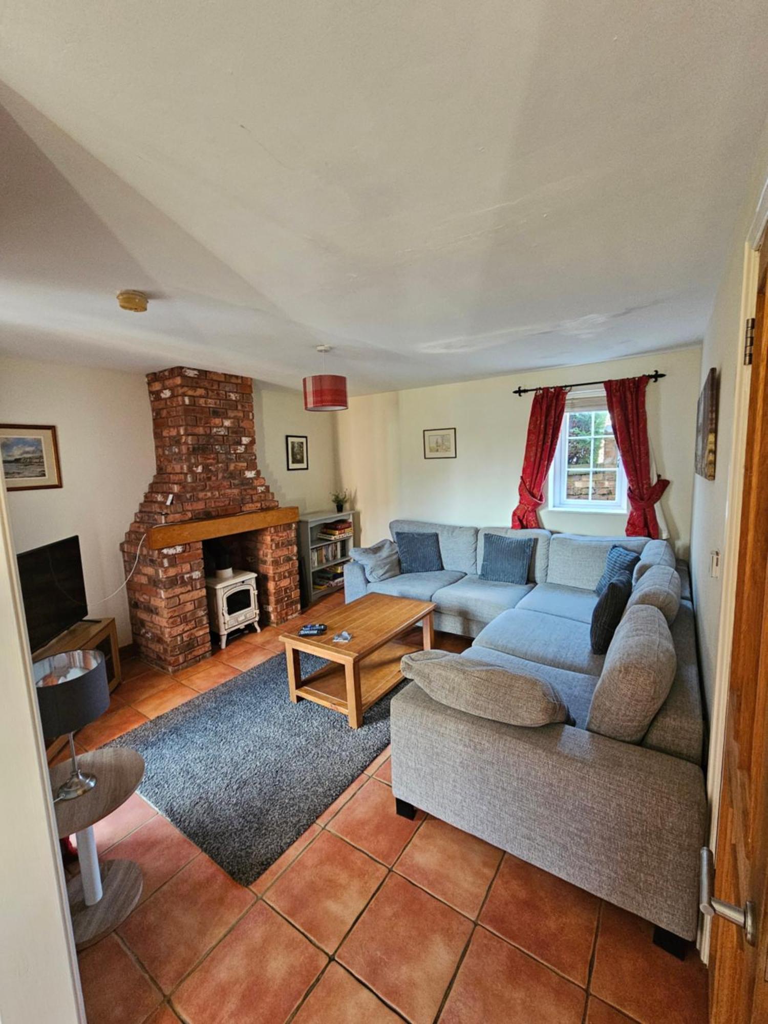 Tarporley Holiday Cottage Экстерьер фото